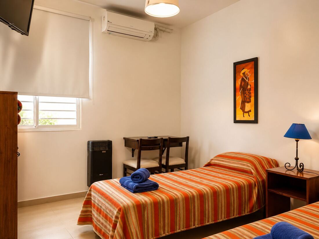 Habitación twin con dos camas separadas